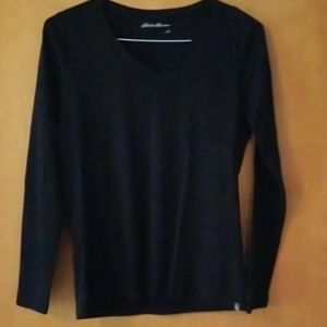 Long sleeve v-neck tshirt
